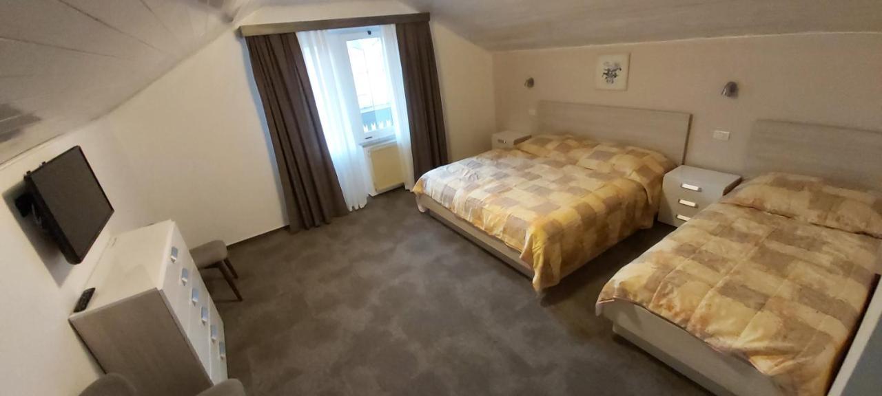 Sobe Rooms Zimmer Jazbec Idrsko Exterior photo